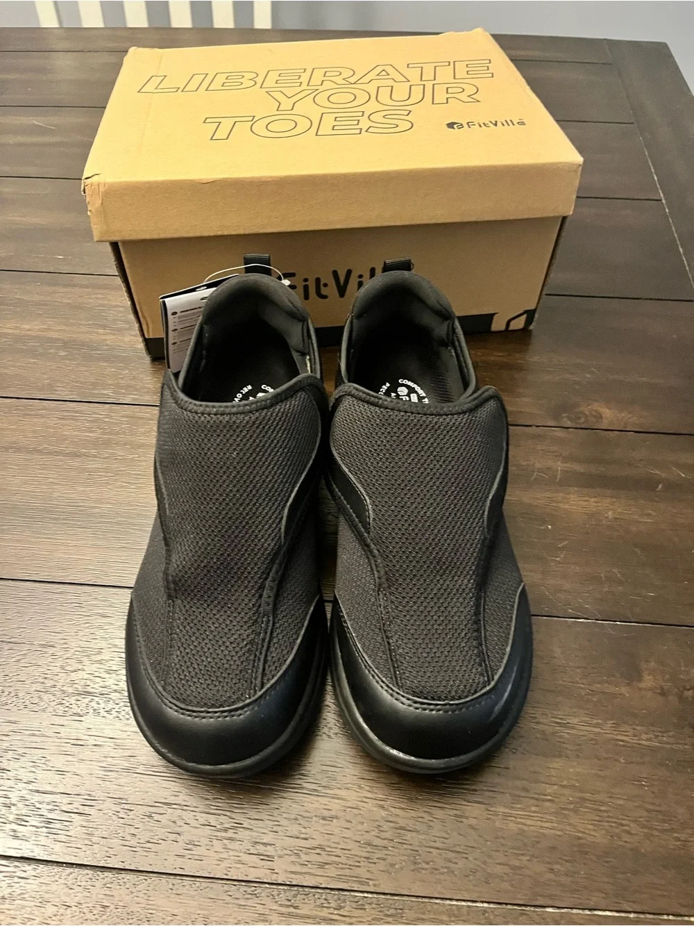 Slip-On Women’s Comfort Walking Shoes - Black Diabetic friendly,arch support